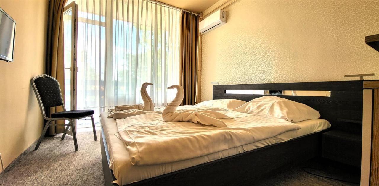 Hotel Korona ชิโอฟก ภายนอก รูปภาพ