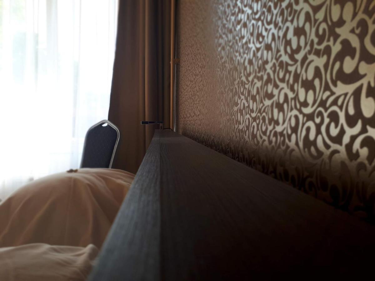 Hotel Korona ชิโอฟก ภายนอก รูปภาพ