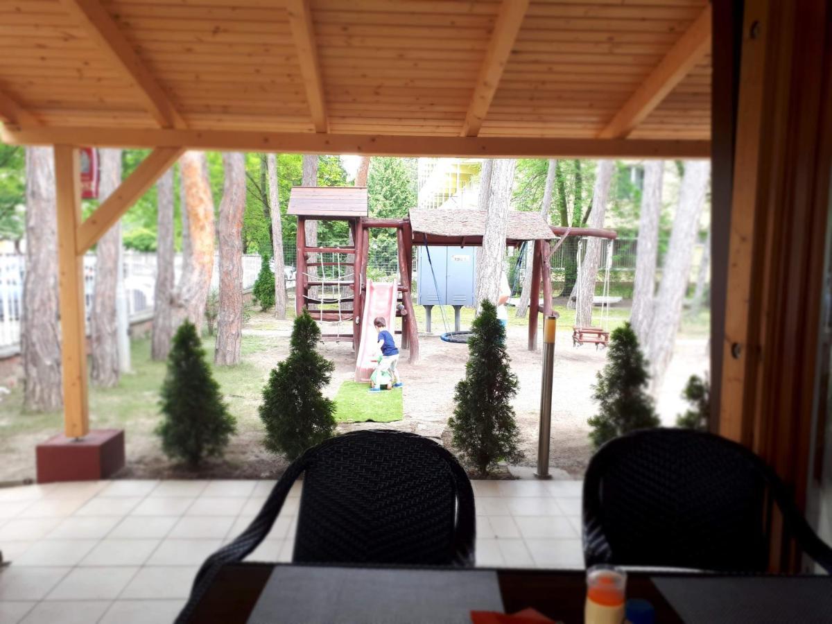 Hotel Korona ชิโอฟก ภายนอก รูปภาพ