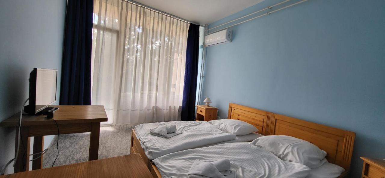 Hotel Korona ชิโอฟก ภายนอก รูปภาพ