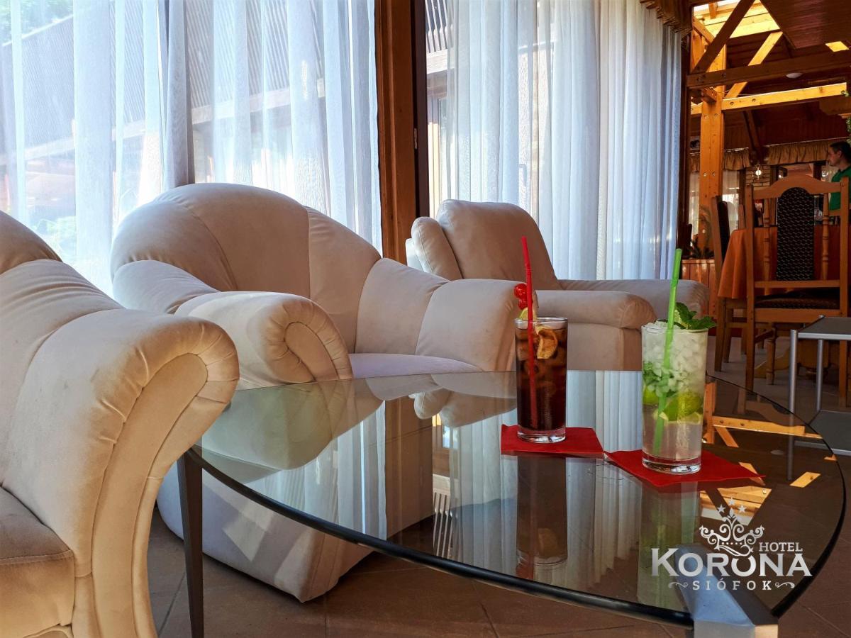 Hotel Korona ชิโอฟก ภายนอก รูปภาพ