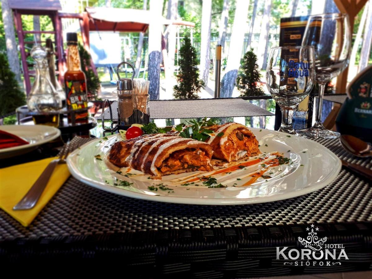 Hotel Korona ชิโอฟก ภายนอก รูปภาพ